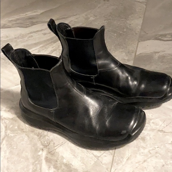 Prada Chelsea Boots - Picture 1 of 3